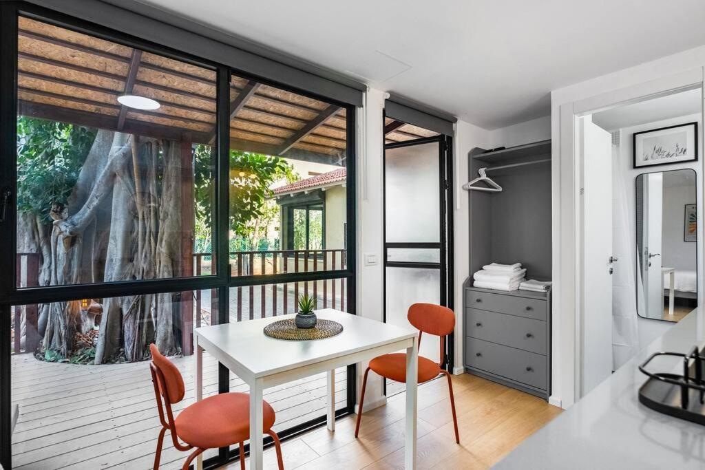 Ferienwohnung The Container House Ra'anana Exterior foto